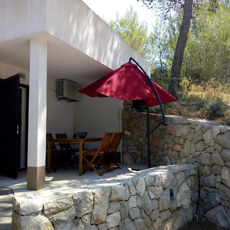 Apartman Leo Nečujam Exterior foto